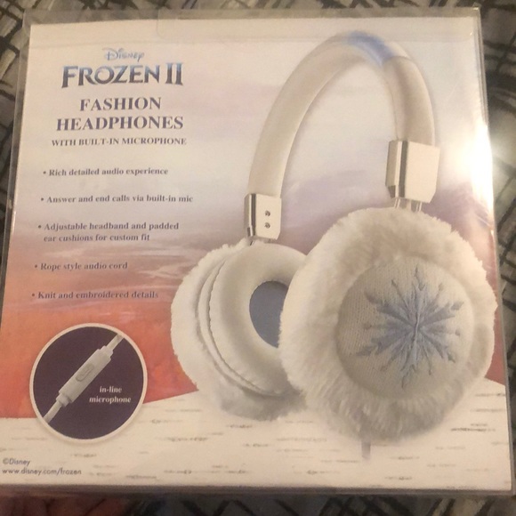 Frozen 2 Fashion Headphones - Picture 2 of 4